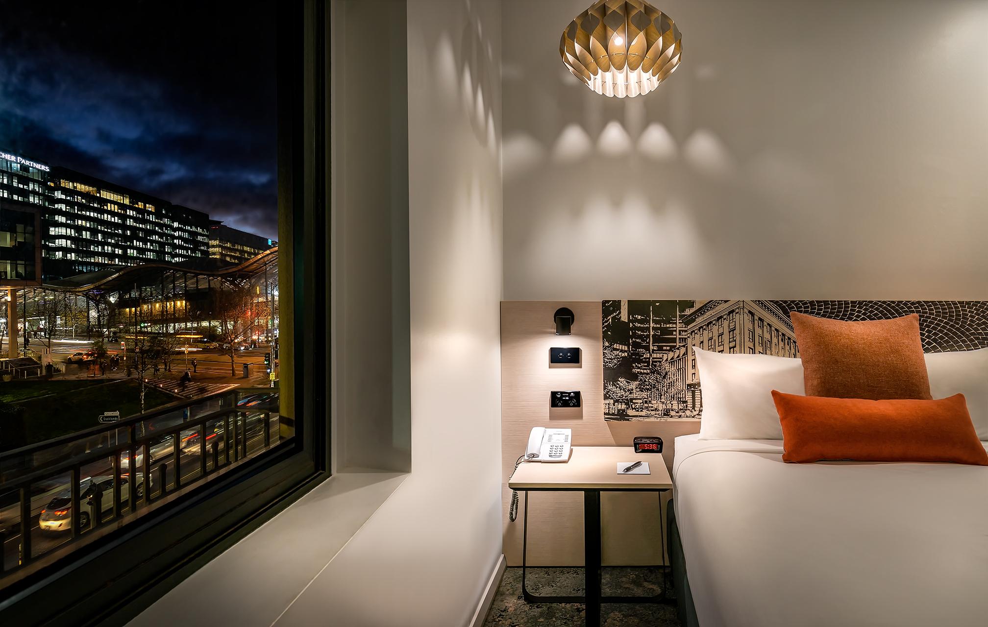 Batman'S Hill On Collins Hotel Melbourne Exterior photo