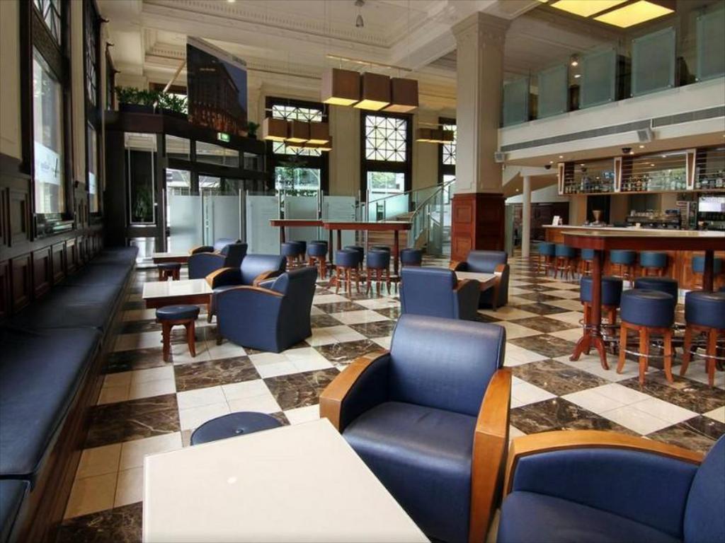 Batman'S Hill On Collins Hotel Melbourne Exterior photo