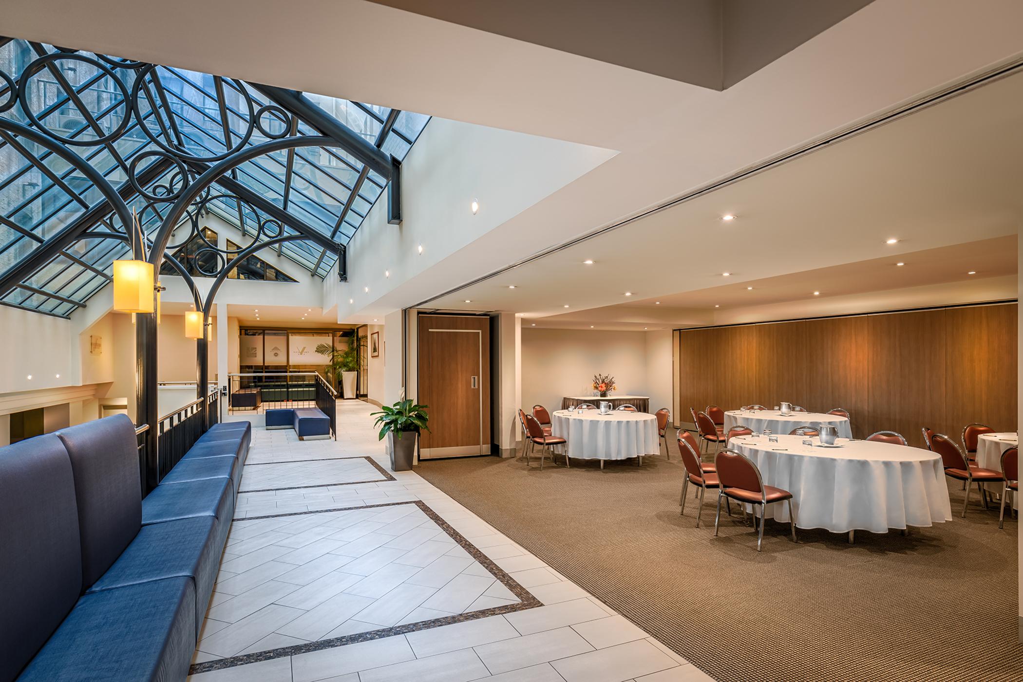 Batman'S Hill On Collins Hotel Melbourne Exterior photo